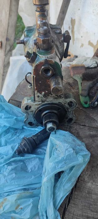 Pompa de injectie + 3 injectoare