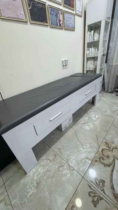 Продается кушетка для массажа или для косметолога