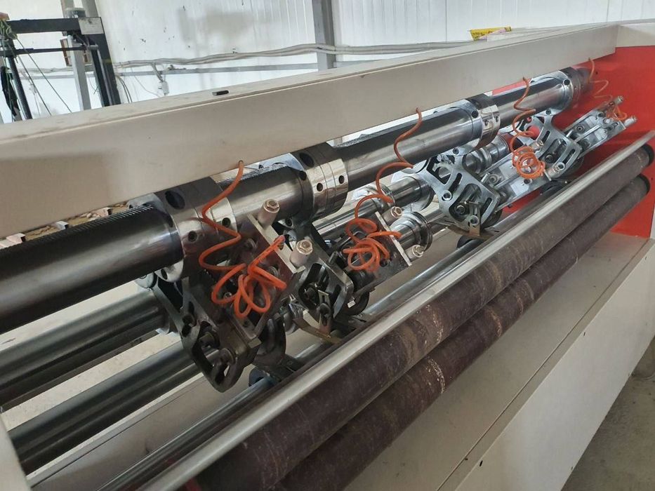 Каробка резка станок