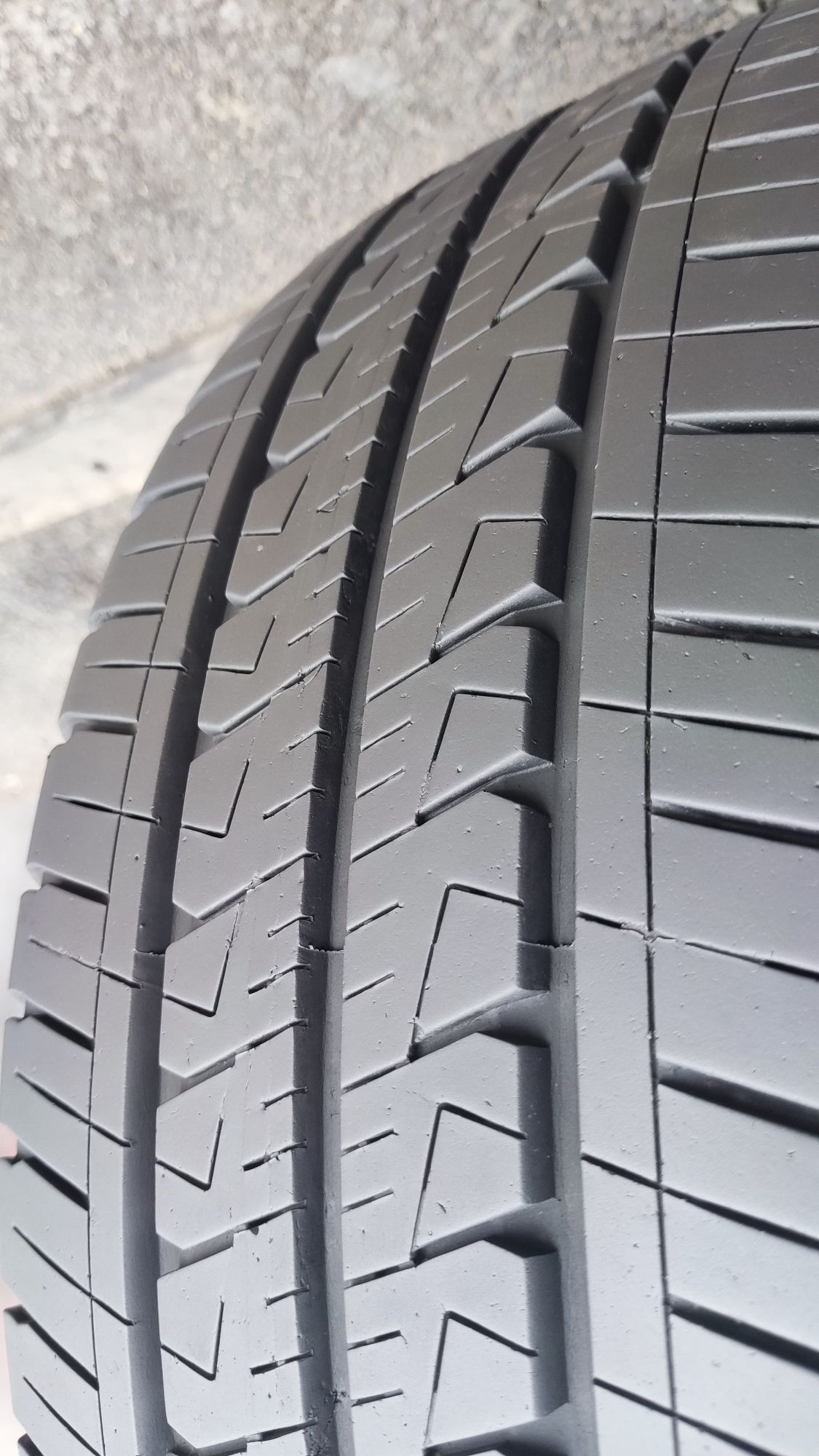 2бр. бусови гуми 205/65/16C, Fulda Conveon Tour, dot23
dot23 
8+mm
Мн