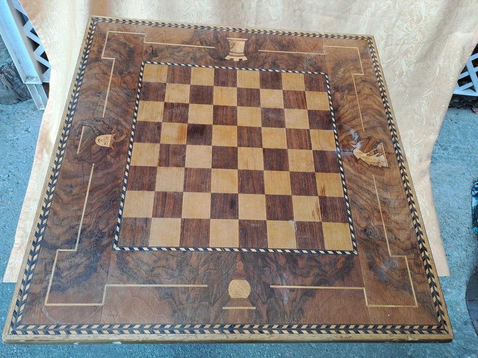 masa de sah lemn intarsie 67/67 cm