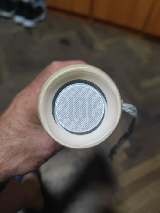 Vând Boxa JBL flip 4