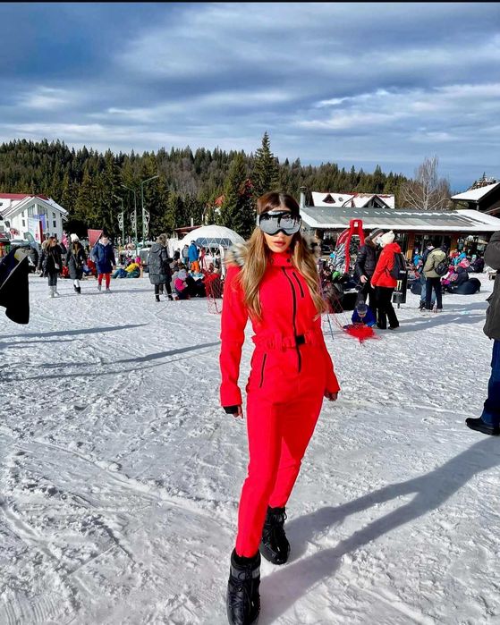 Salopeta cu gluga si blana naturala S