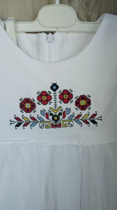 Детска рокля с шевица р-р 98