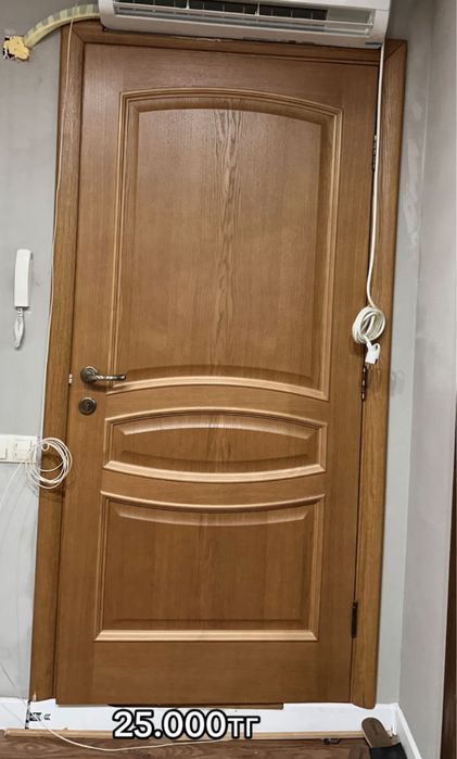 Срочно! Продам двери в хорошем состоянии