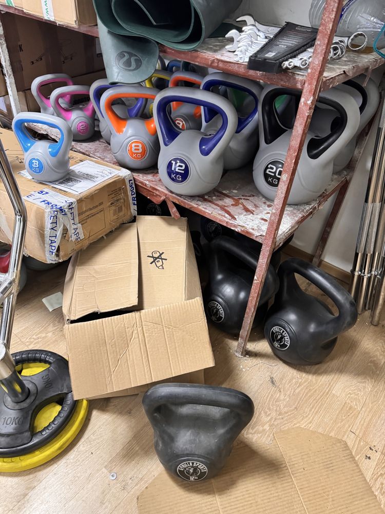 Kettlebell 20 kg noi made in Germany pret 200 ron bucata