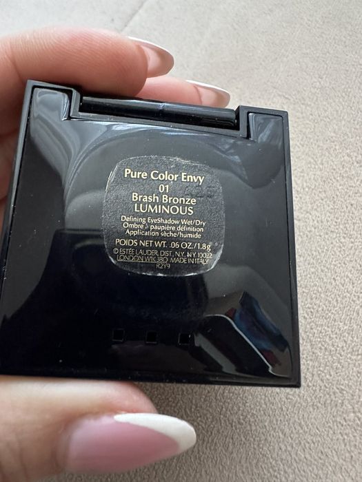 Сенки за очи на Estee Lauder