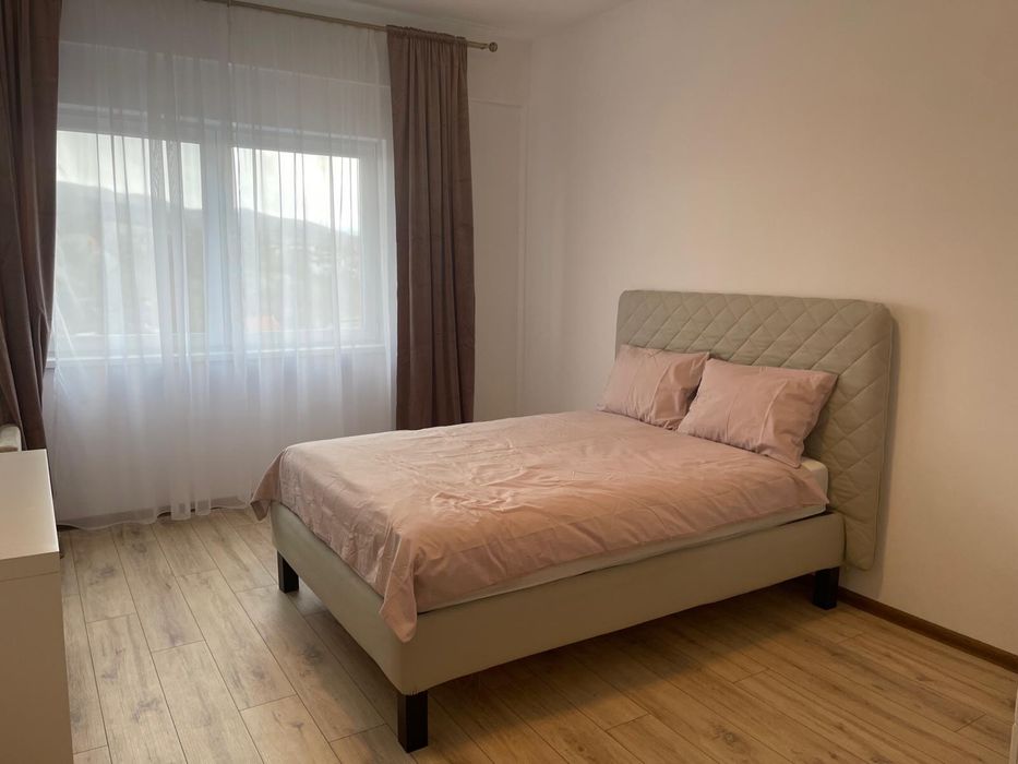 Apartament Bloc Nou