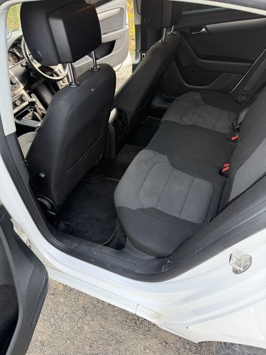Dezmembram volkswagen passat b7 2.0 tdi