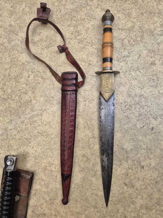 Pumnal vintage african tuareg berber