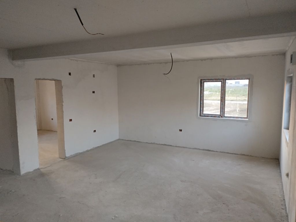 Vand urgent casa p+1 din 2024 Constanta 115.000 Euro + taxe vânzare nt