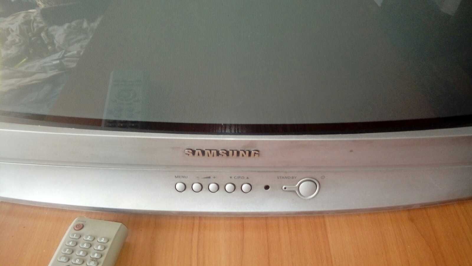 Телевизор Samsung CZ-25D83N 25 инча