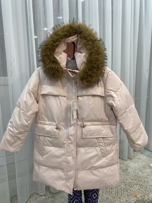 Детская куртка новый 18000