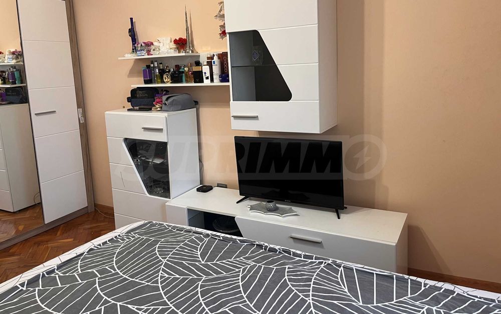 Четиристаен апартамент в Поморие близо до плаж - Център Стар град