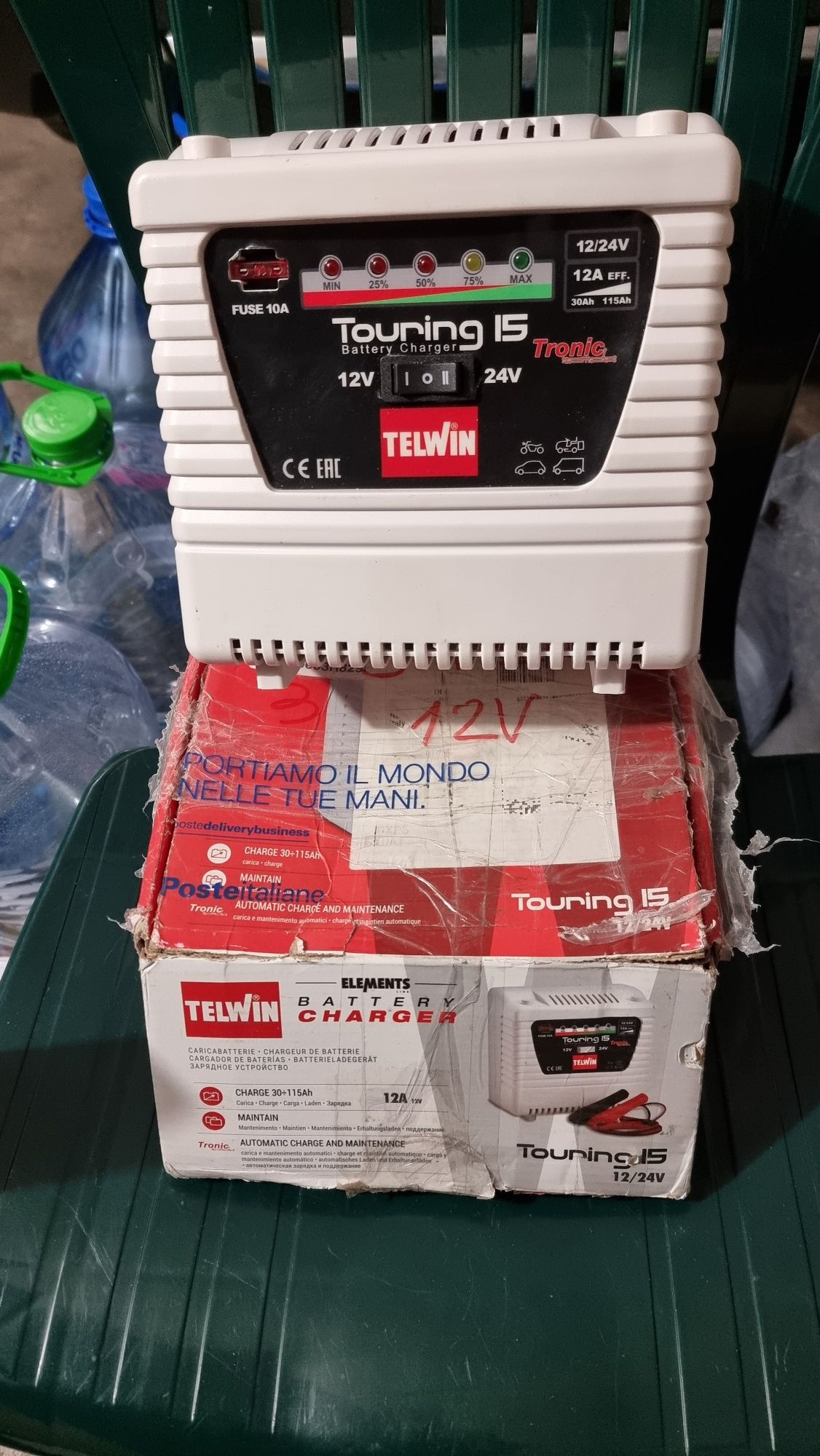 Зарядно за акумулатори Telwin 12/24v