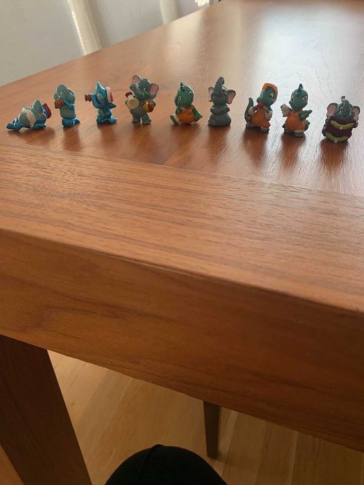 Фигурки от шоколадови яйца