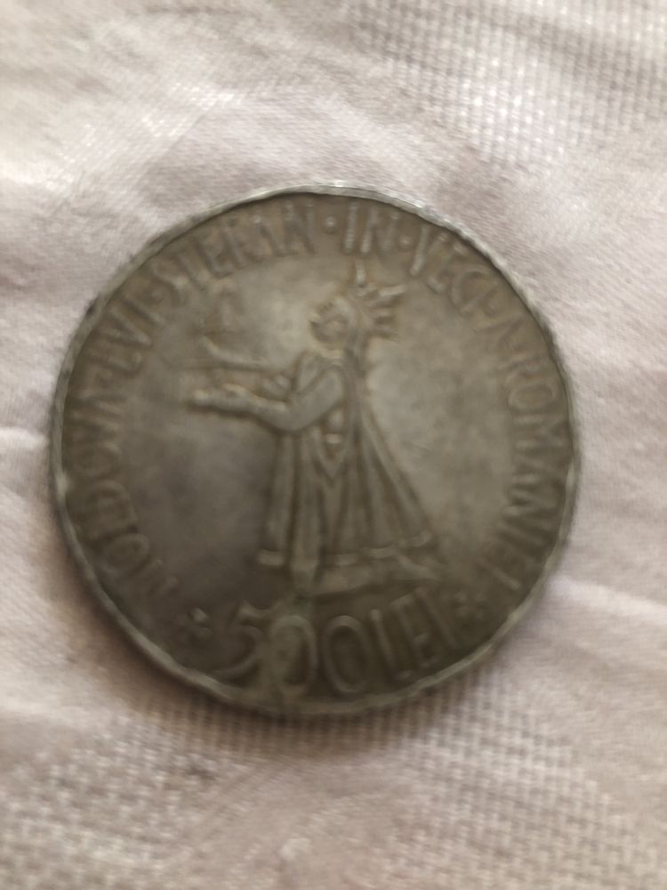 Vând moneda de argint 500 lei regele Mihai