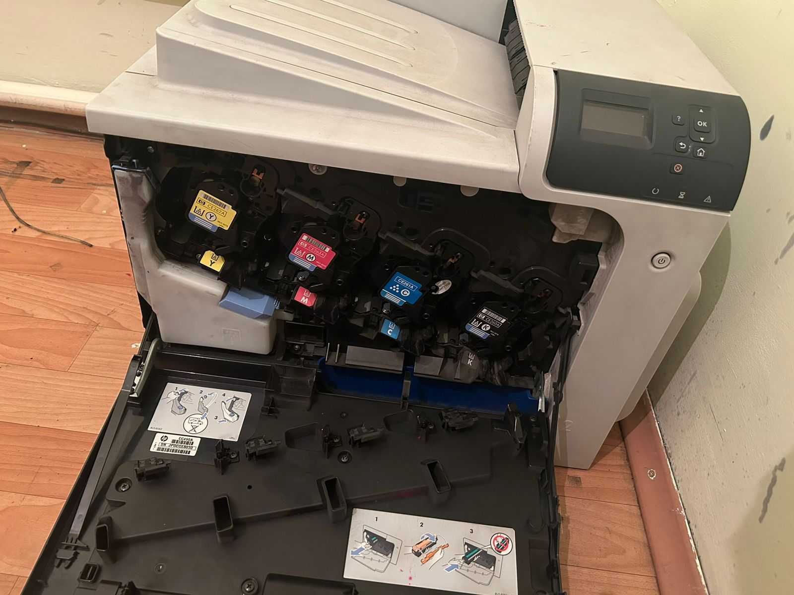 Продам Принтер лазерный цветной HP COLOR LaserJet CP4025dn