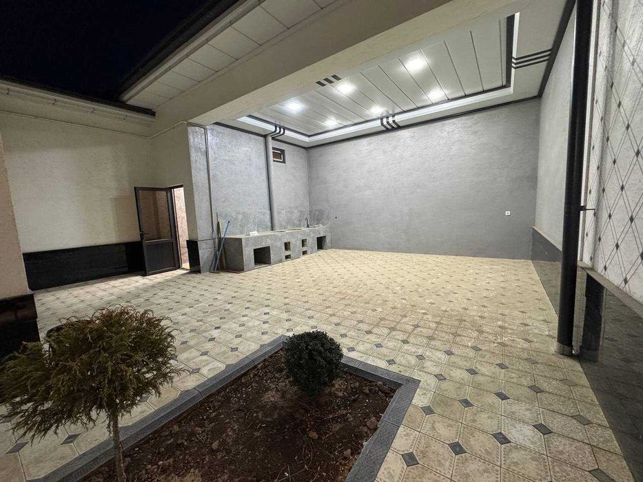 Сергели.Султонобод махалляси. 2.2 сотихда 6 хонали зор уй сотаман