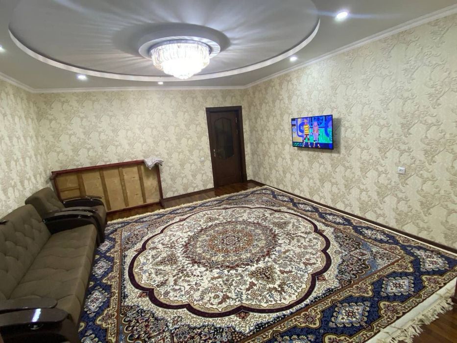 Юнусабад 4 квартал 3х Комнатная Квартира
