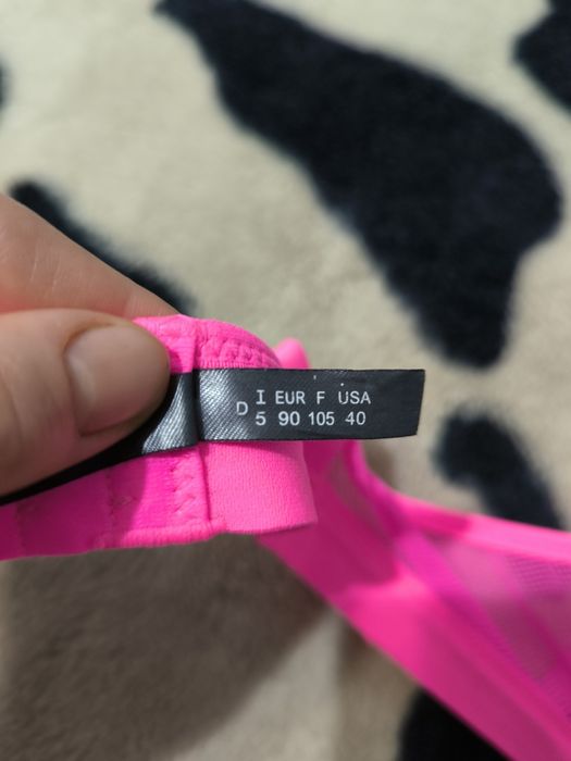 Женское белье в продаже