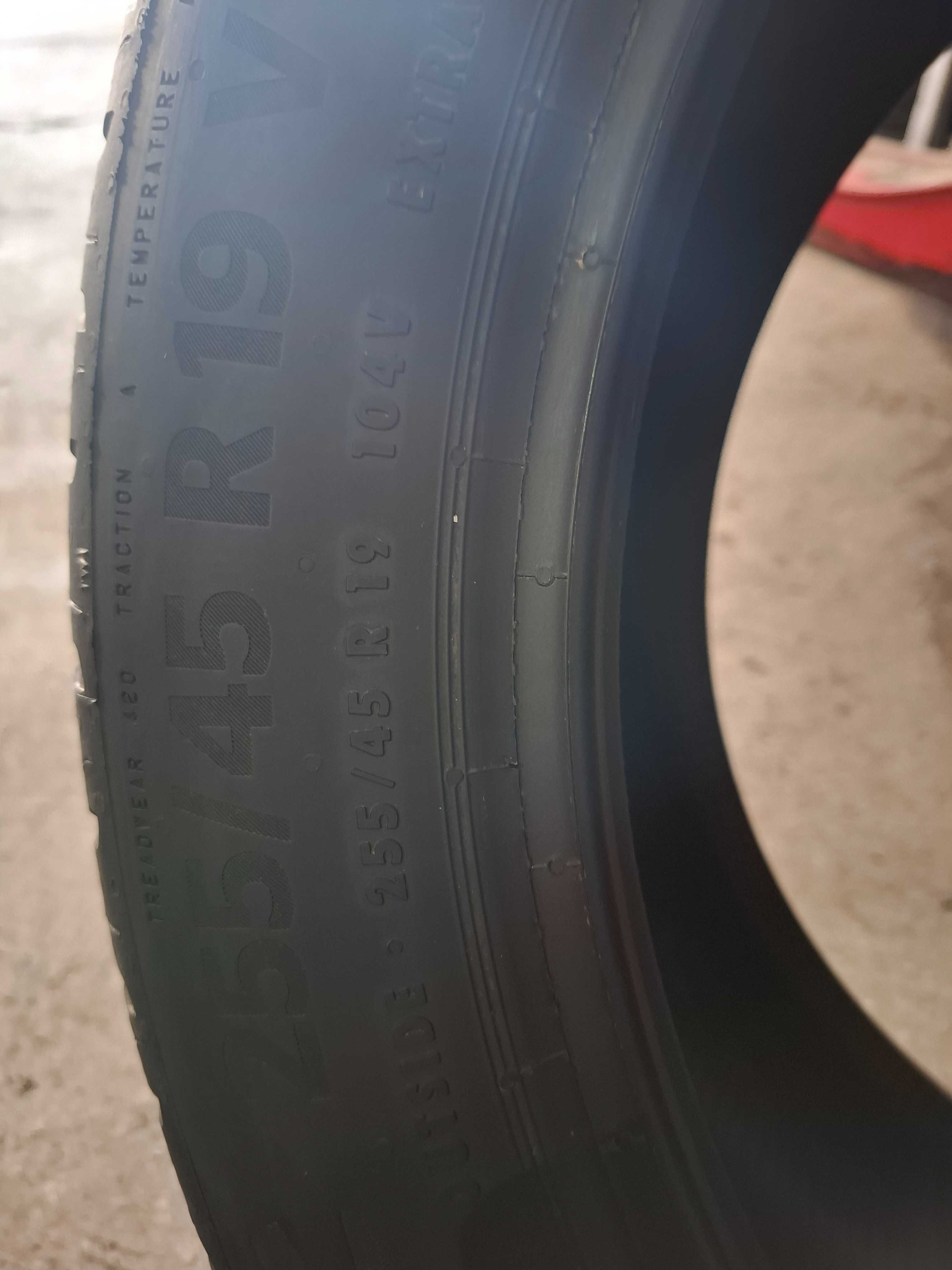 2 Летни гуми Континентал 255/45/19 ДОТ22