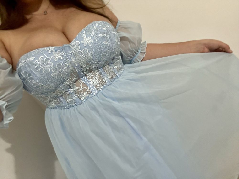 Rochie baby blue cu model tip corset