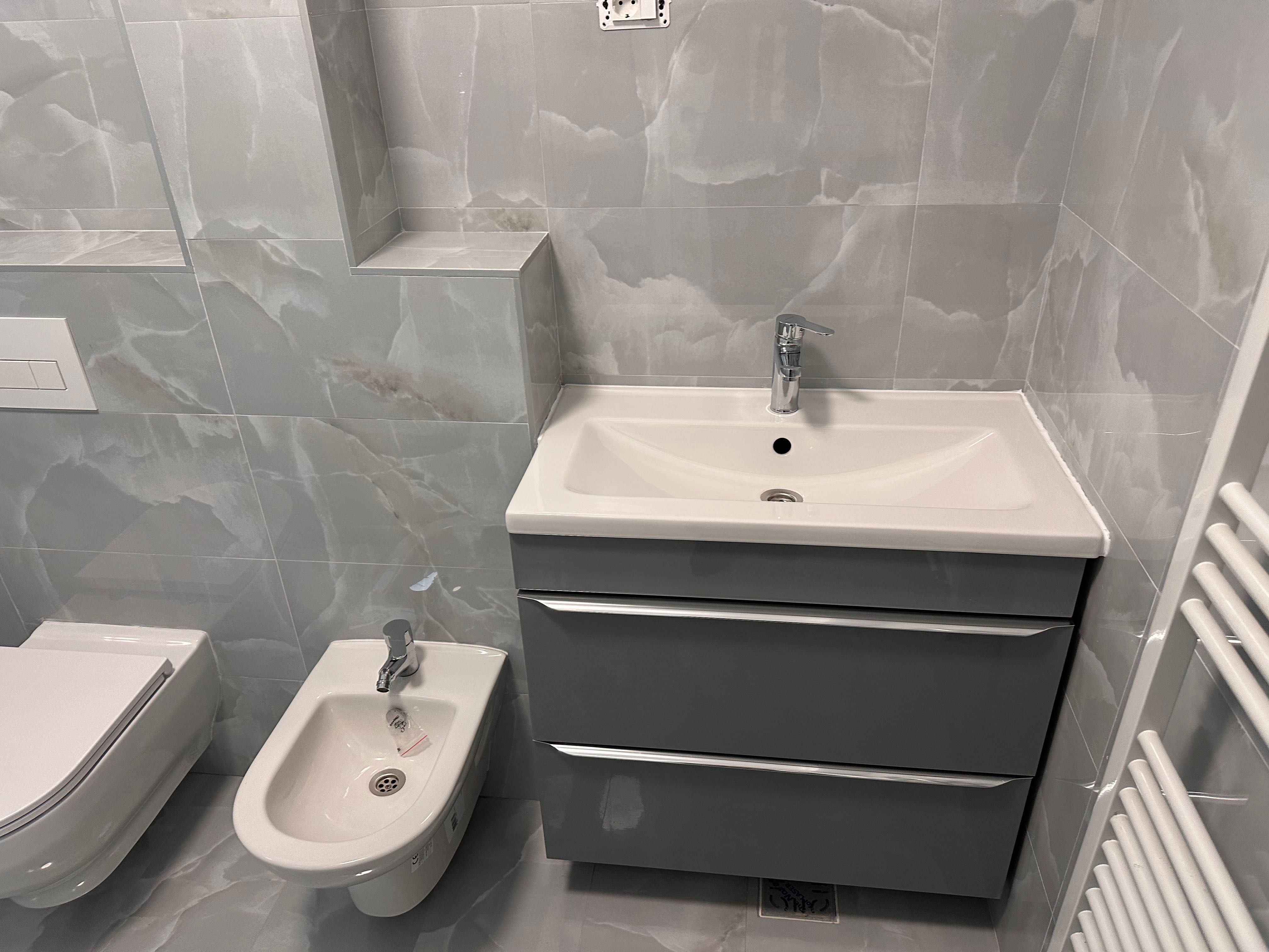 Apartamente de vânzare în bloc nou! Inclus în preț boxa+loc de parcare