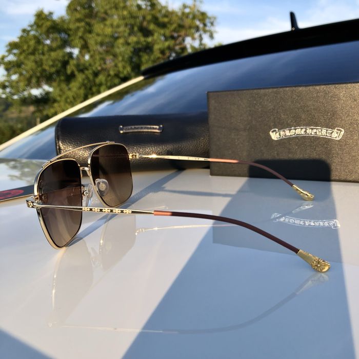 Ochelari Chrome Hearts maro