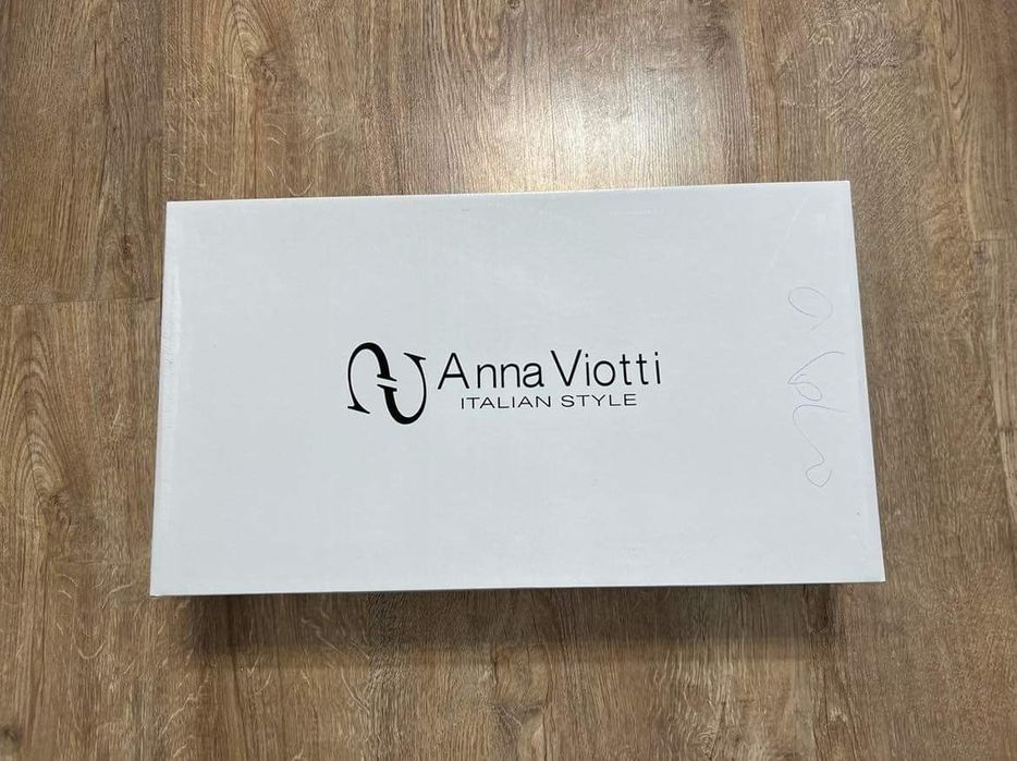 Vând cizme dama din piele