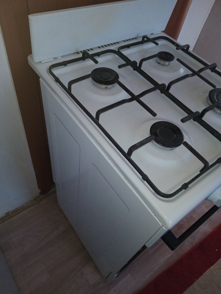 Газовая плиту как новая
