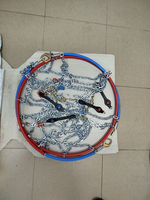 Вериги за сняг за автомобили