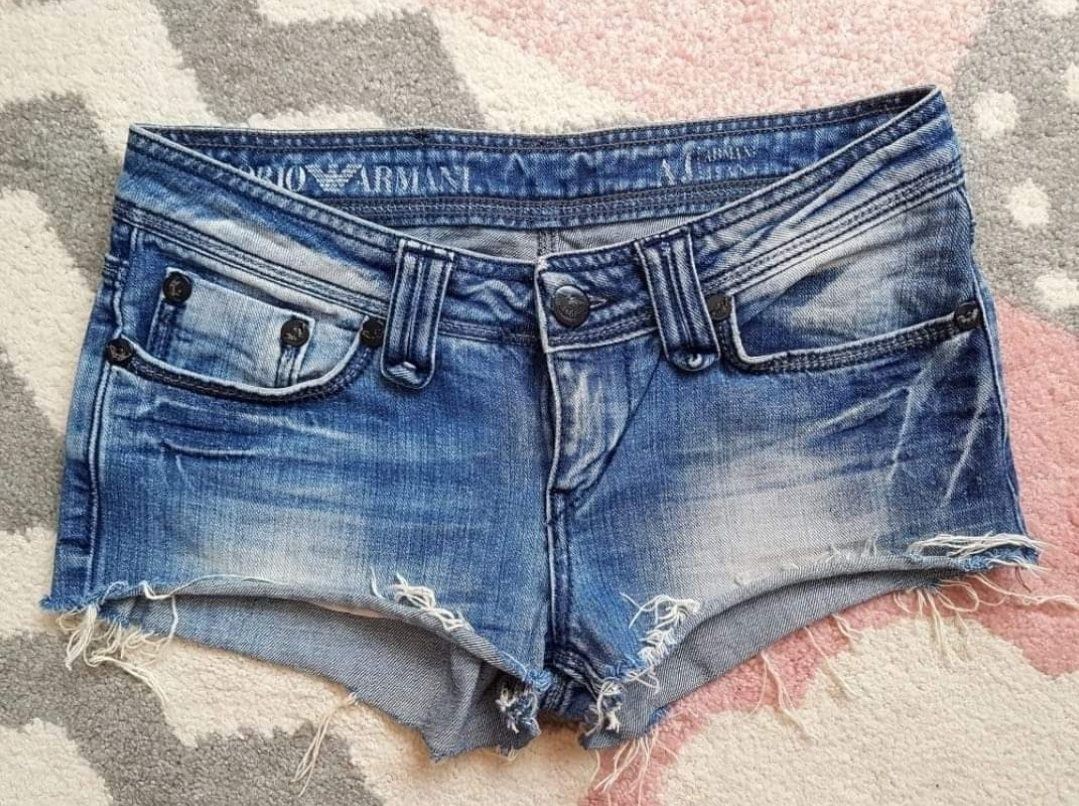 Blugi scurți Armani Jeans S