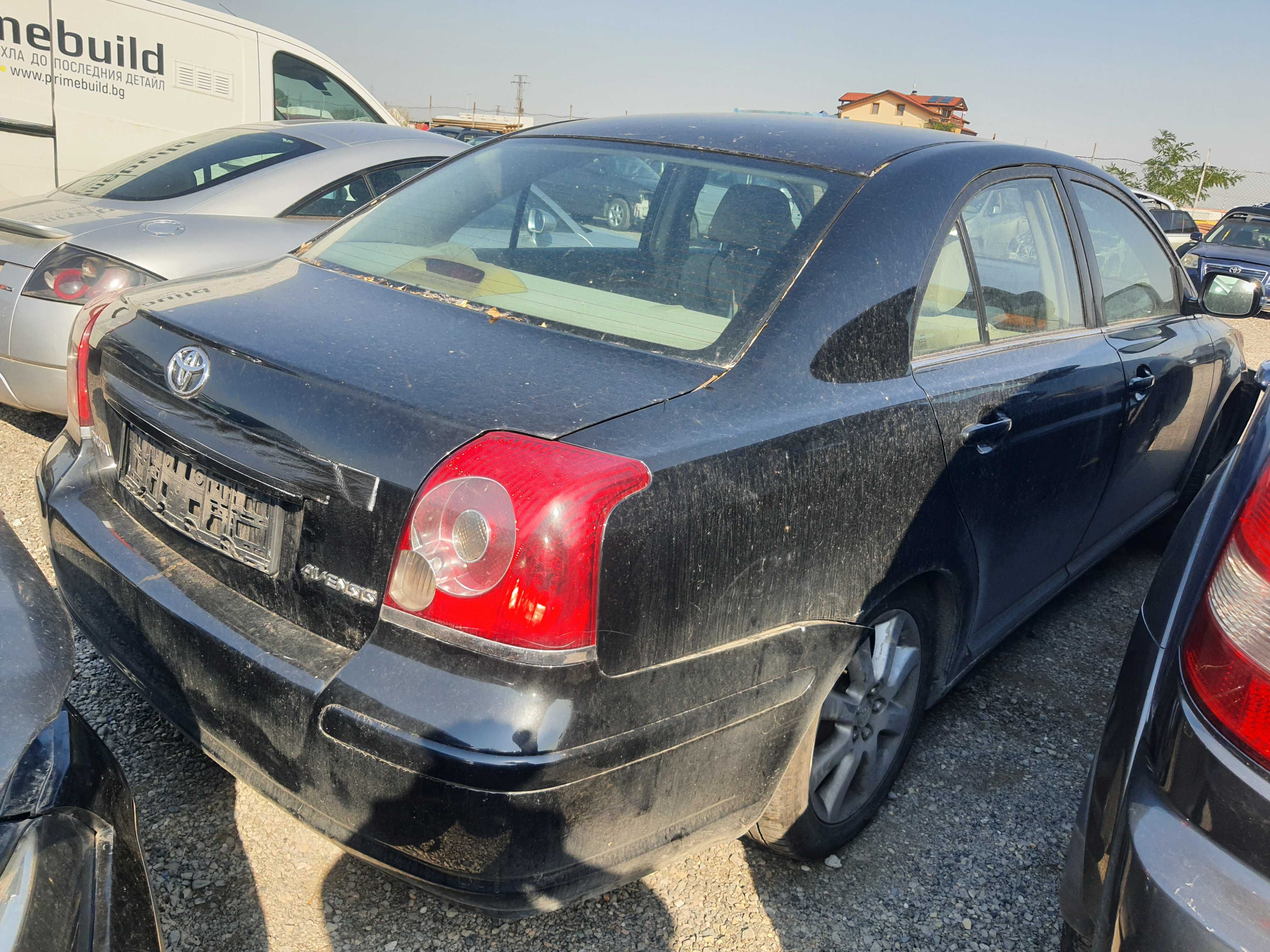 На части! Toyota Avensis 1.8i