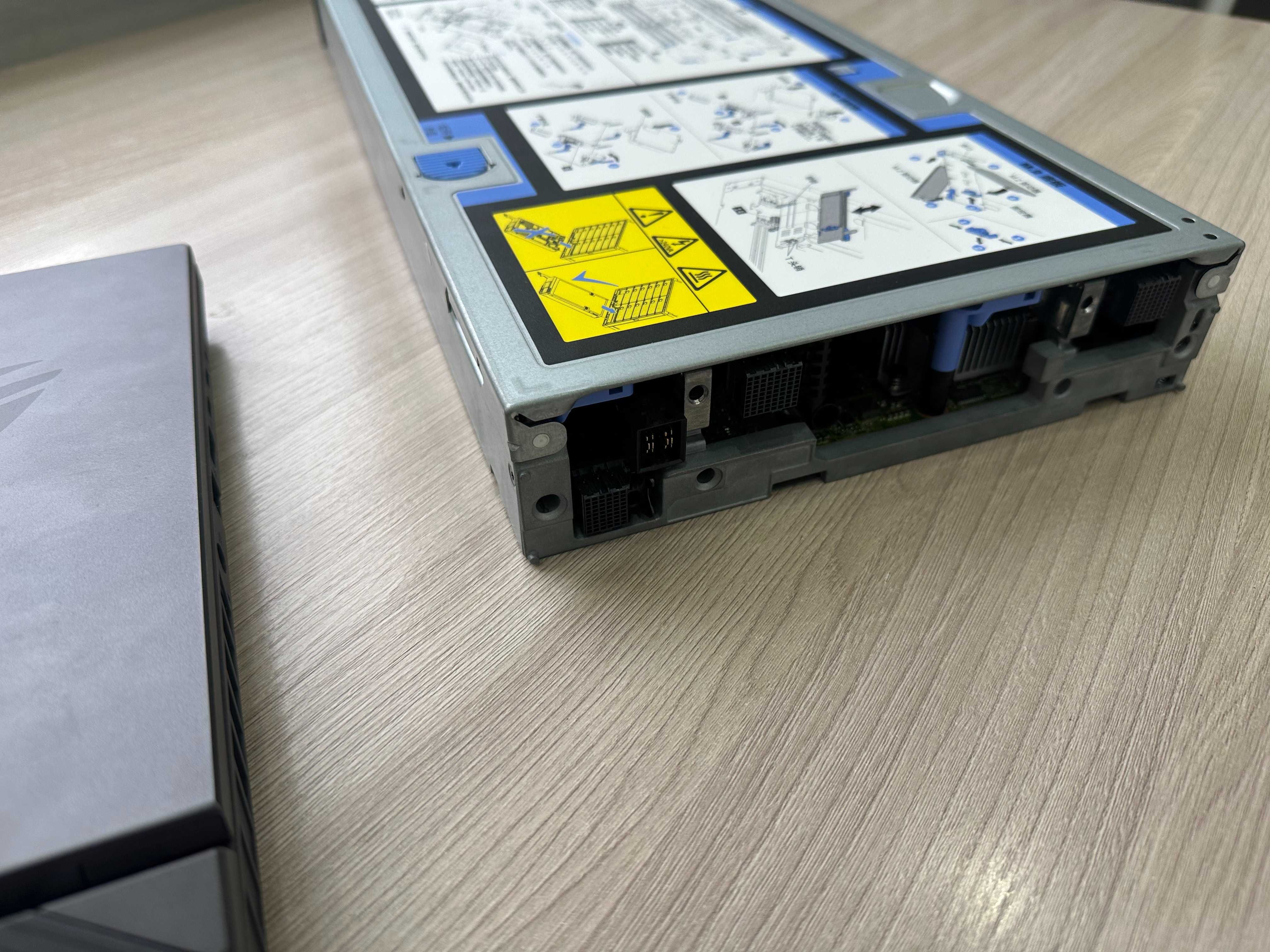Продам отличный сервер ThinkSystem SN550 Blade Server