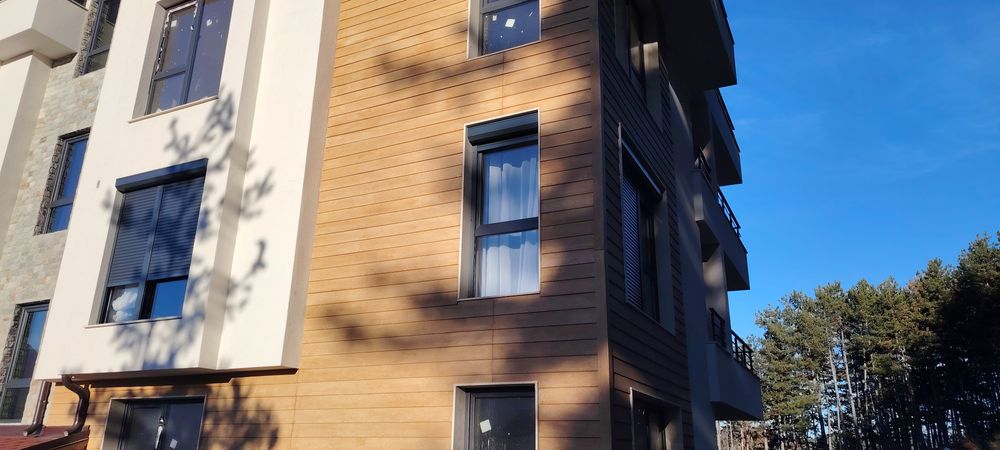 Продава се напълно нов, луксозно обзаведен апартамент във Велинград