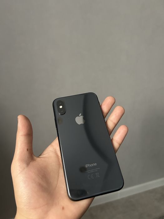 Продам Iphone XS