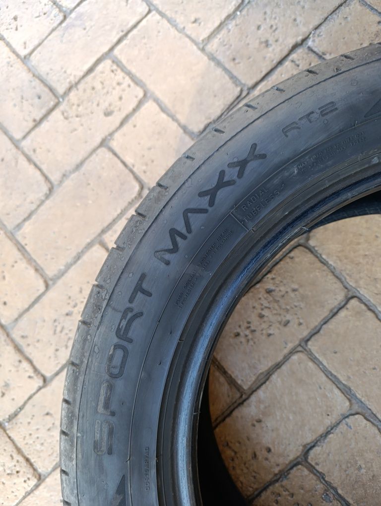 Летни гуми Dunlop 235/55/18 dot 2022