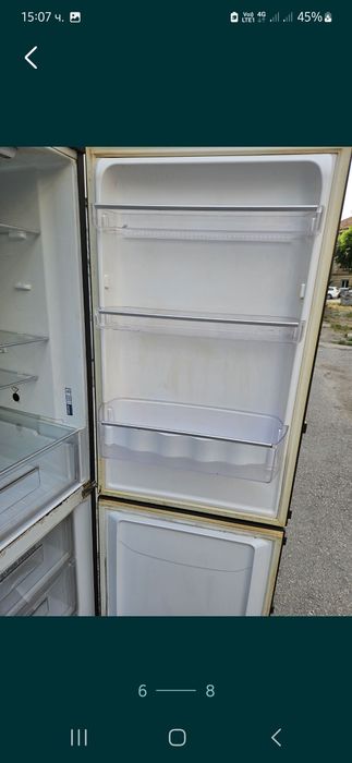 Хладилник с фризер Аристон