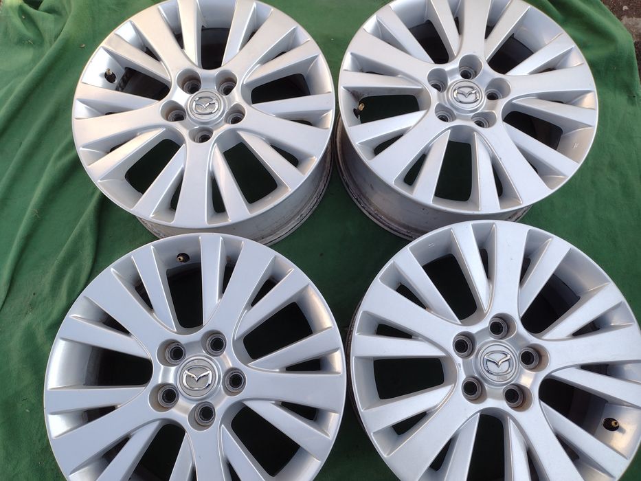 Перфектни 17-5х114.3 ЕТ60 7j Mazda 6