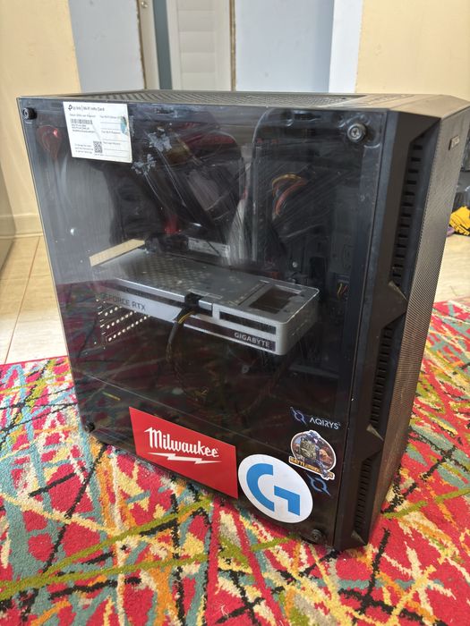 Pc gaming vand sau schimb