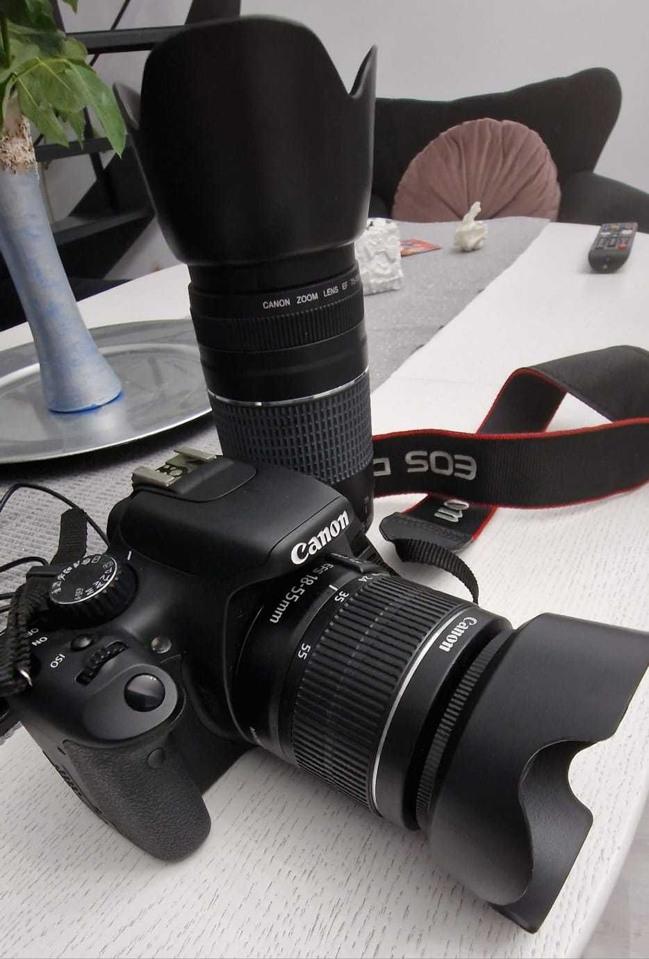 Aparat foto Canon EOS550D