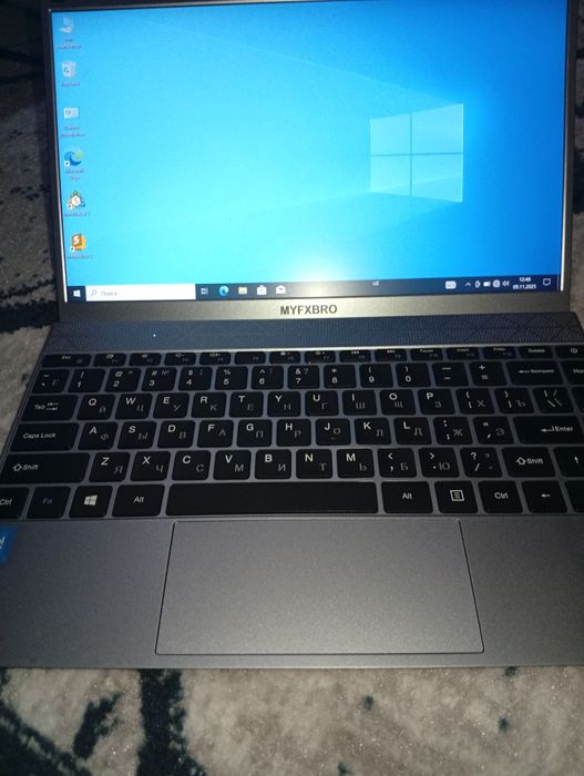 Yengi noutbuk sotiladi