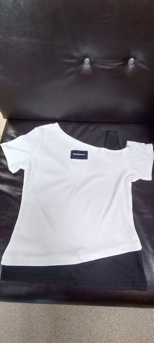 Продам новую футболку