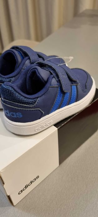 Adidas - incaltari pentru copii marimea 24