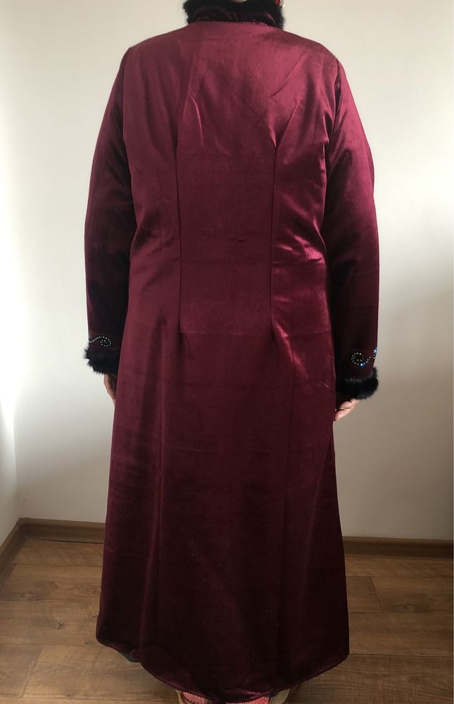 Продам казахский женский наряд!