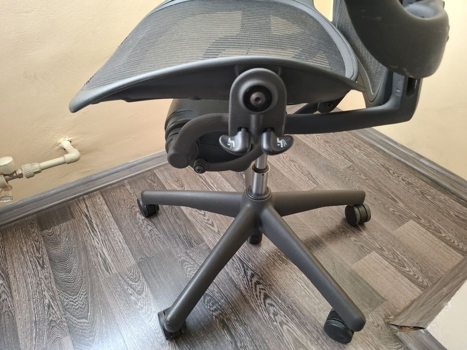 Herman Miller модел (Aeron)- ергономичен (работен) офис стол