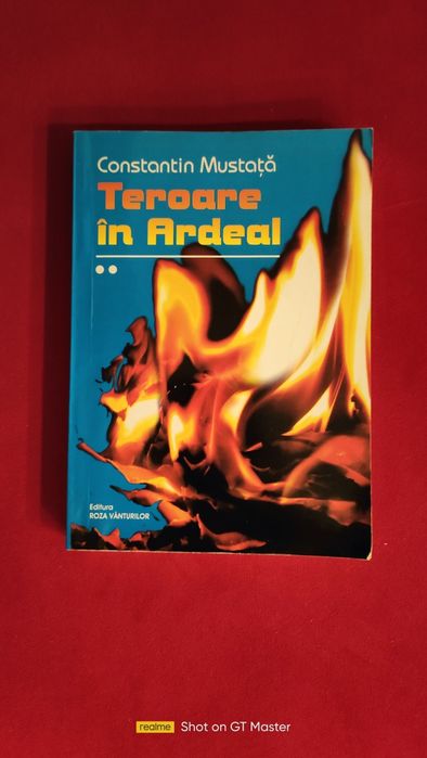 Vând cărți istorice noi