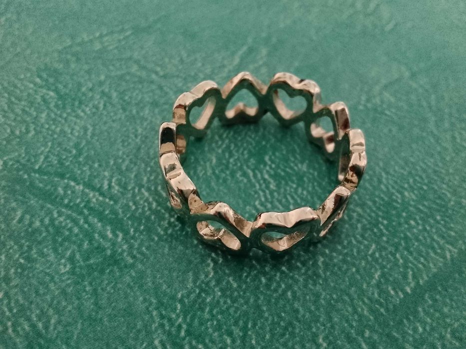 3 сребристи дамски пръстена (вътрешен диаметър 17 мм)