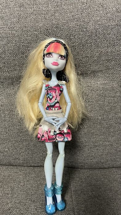 Papusa Monster High